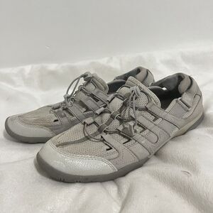 Clarks Unstructured Shoes Womens Size 10 Gray Cushioned Comfort Walking Mesh